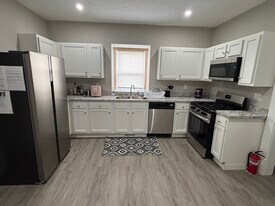 1445 E 112th St in Cleveland, OH - Building Photo