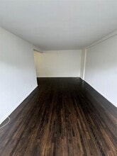 59 Old Mamaroneck Rd in White Plains, NY - Building Photo - Building Photo