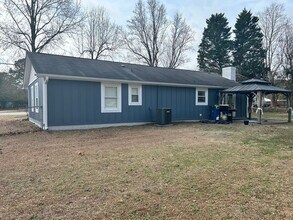 4502 Chewton Ct in Fayetteville, NC - Foto de edificio - Building Photo