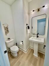 114 Fitzgerald Dr, Unit SI FL3-ID1039080P in Nashville, TN - Building Photo - Building Photo