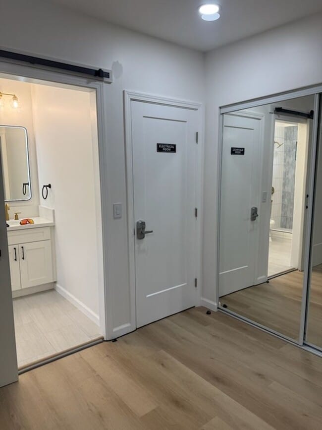 property at 95-220-220 Wailawa St