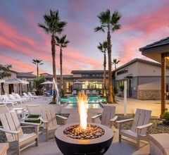 Grandstone at Sunrise Luxury Villas in Peoria, AZ - Building Photo - Building Photo