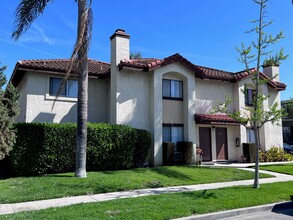 3861 Green Ave in Los Alamitos, CA - Building Photo - Building Photo