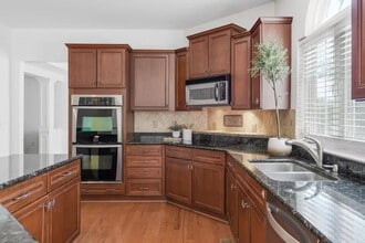 7329 River Bend Rd in Nashville, TN - Building Photo - Building Photo