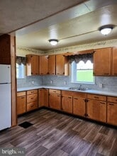 470 Golden Rule Dr in New Enterprise, PA - Building Photo - Building Photo