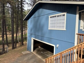 6160 Sly Park Rd in Placerville, CA - Building Photo - Building Photo