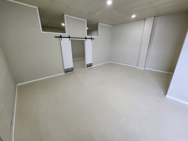 property at 208 E Main St