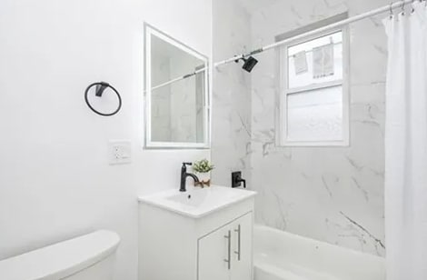 48 Ashford St, Unit B4 in Boston, MA - Foto de edificio - Building Photo