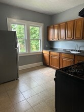 246 Norton St, Unit Up in Rochester, NY - Foto de edificio - Building Photo