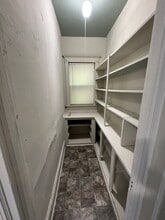 2876 N 26th St in Milwaukee, WI - Building Photo - Building Photo