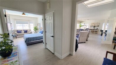 2106 Dipinto Ave in Henderson, NV - Building Photo - Building Photo