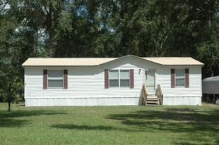 7753 S Shekinah Pl in O Brien, FL - Building Photo