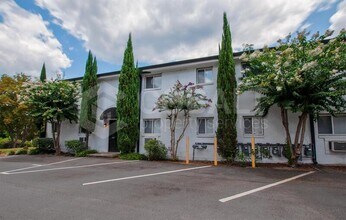773 Greenwood Ave NE in Atlanta, GA - Building Photo - Building Photo