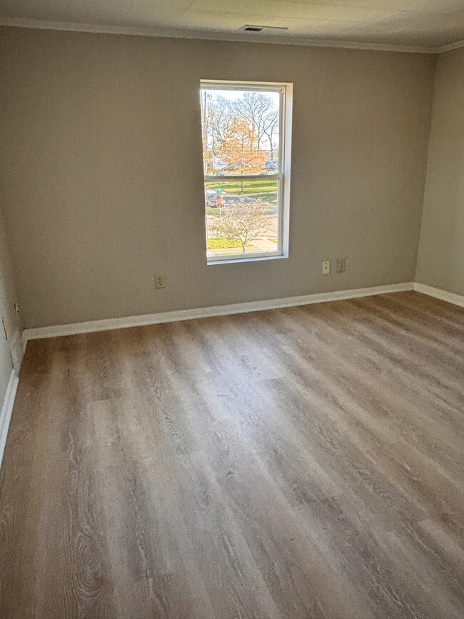 307 Cleveland Ave, Unit 307.5 Cleveland in Michigan City, IN - Building Photo - Building Photo