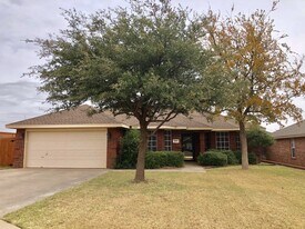 9803 Beaufort Ave in Lubbock, TX - Building Photo