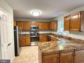 46336 Haven Terrace in Sterling, VA - Building Photo - Building Photo