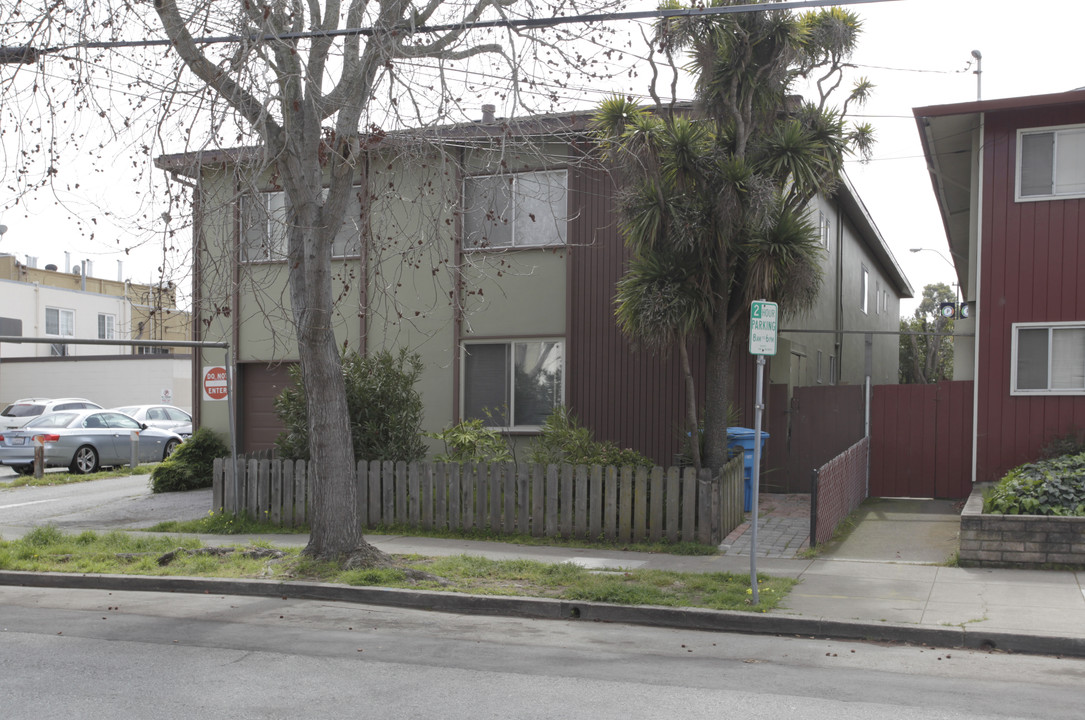 1215 Broadway in Burlingame, CA - Foto de edificio