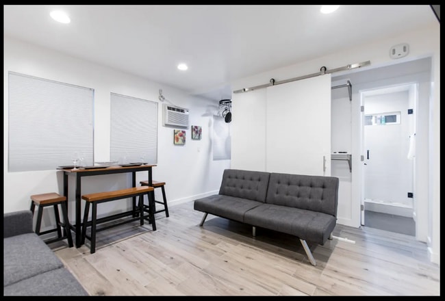 property at 14248 Oxnard St