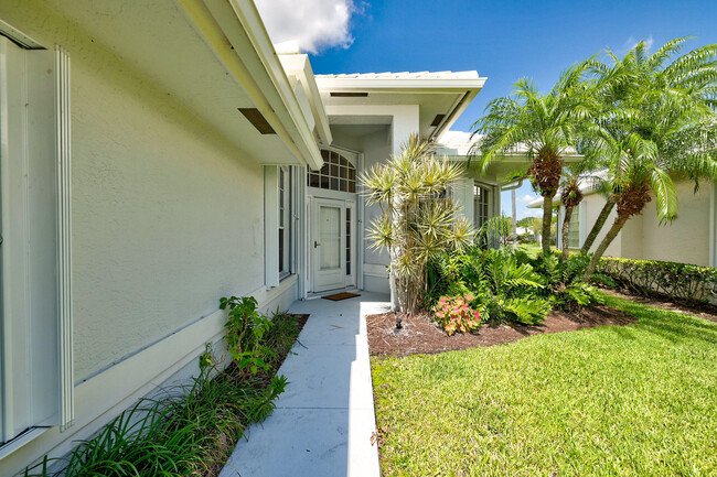 450 SW Fairway Landing in Port St. Lucie, FL - Building Photo - Building Photo