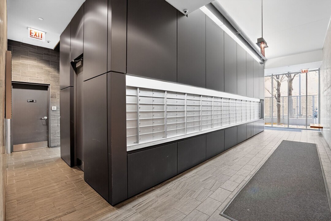 1720 S Michigan Ave, Unit 805 in Chicago, IL - Building Photo