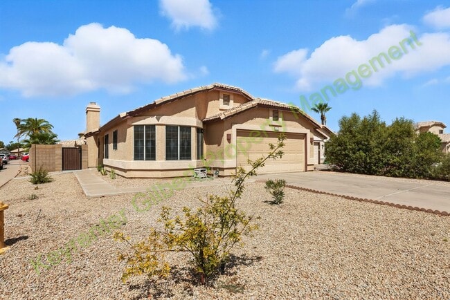 property at 1272 N Woodburne Dr