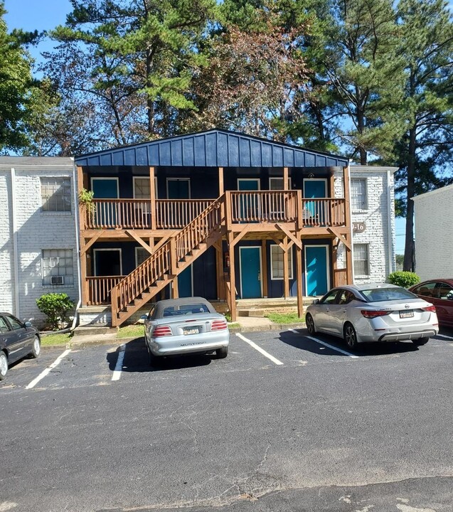 Park Manor Apartments in Forest Park, GA - Building Photo