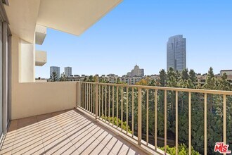 2170 Century Park E in Los Angeles, CA - Building Photo - Building Photo