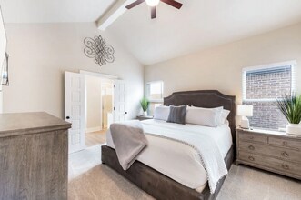 1004 N Fulton Ave in Lubbock, TX - Building Photo - Building Photo