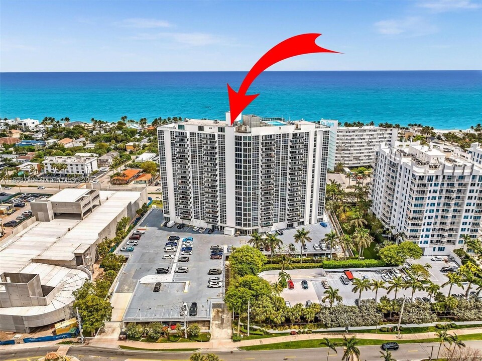 2841 N Ocean Blvd in Fort Lauderdale, FL - Building Photo