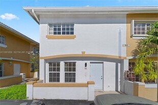 365 NW 109th Ave in Miami, FL - Building Photo