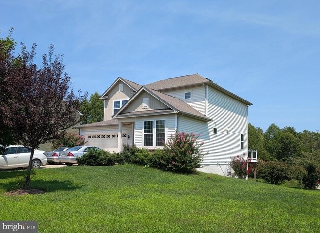 property at 734 Saddlebrook Rd