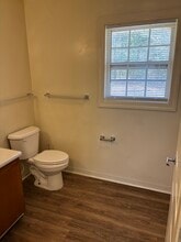 212 Samaritan Dr, Unit 211A in Laurens, SC - Building Photo - Building Photo