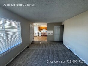 2410 Allegheny Dr in Colorado Springs, CO - Building Photo - Building Photo