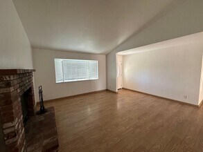 431 S Jacobs Ct in Ridgecrest, CA - Building Photo - Building Photo