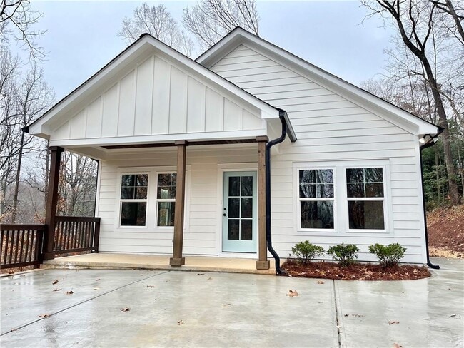 property at 5245 Virginia Ave