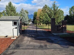 453 Addison Square in Kalispell, MT - Building Photo - Building Photo