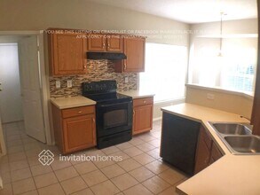 4809 Brownes Ferry Rd in Charlotte, NC - Building Photo - Building Photo