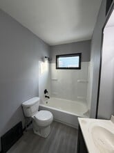 1417 KNIGHT in Flint, MI - Building Photo - Building Photo