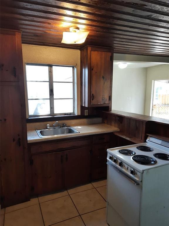 2553 52nd Ave N in St. Petersburg, FL - Building Photo - Building Photo