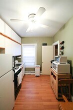 34 Parker St, Unit 3 in Cambridge, MA - Building Photo - Building Photo