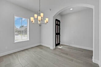 15835 Bird of Paradise Dr in Conroe, TX - Building Photo - Building Photo