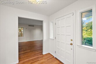 564 Brookside Ave in Birmingham, MI - Building Photo - Building Photo