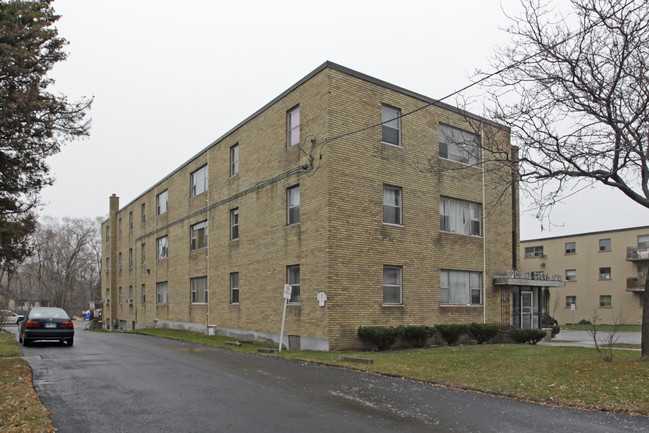 Orchard Grove Apartments Inc in Mississauga, ON - Building Photo - Building Photo