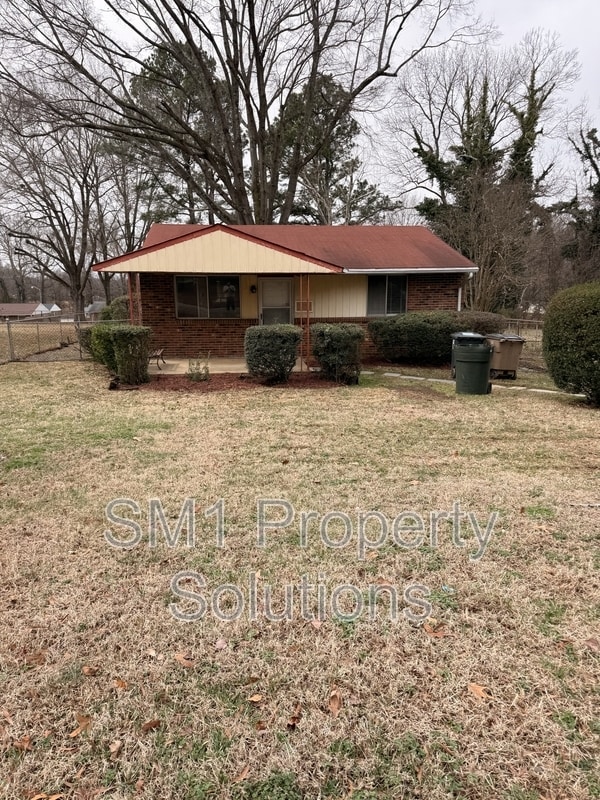 property at 2212 Willow Rd