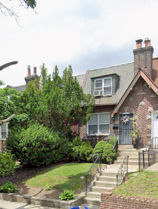 5307 Sherwood Terrace in Merchantville, NJ - Building Photo