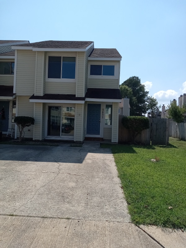 3631 Chimney Creek Dr