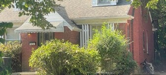 9597 Memorial St in Detroit, MI - Building Photo