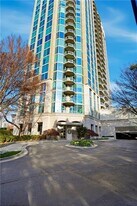 2795 Peachtree Rd NE in Atlanta, GA - Building Photo
