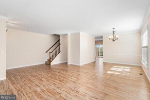 9 Goucher Woods Ct in Towson, MD - Building Photo