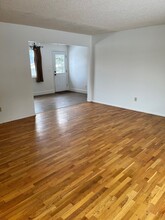 1145 N Pinecrest Dr in Bozeman, MT - Foto de edificio - Building Photo